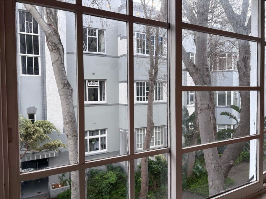 To Let 2 Bedroom Property for Rent in Gardens Western Cape